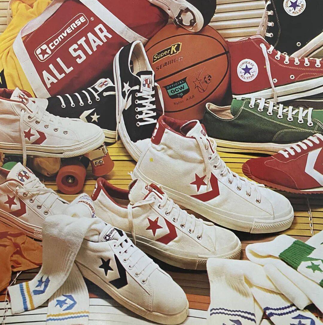 开启:从单一款式到联名竞赛b体育必一运动薄底鞋 20(图11) 开启:从单一款式到联名竞赛b体育必一运动薄底鞋 20(图11)