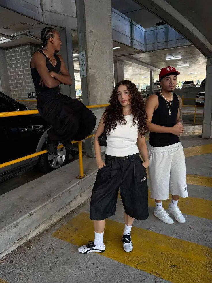 开启:从单一款式到联名竞赛b体育必一运动薄底鞋 20(图13) 开启:从单一款式到联名竞赛b体育必一运动薄底鞋 20(图13)